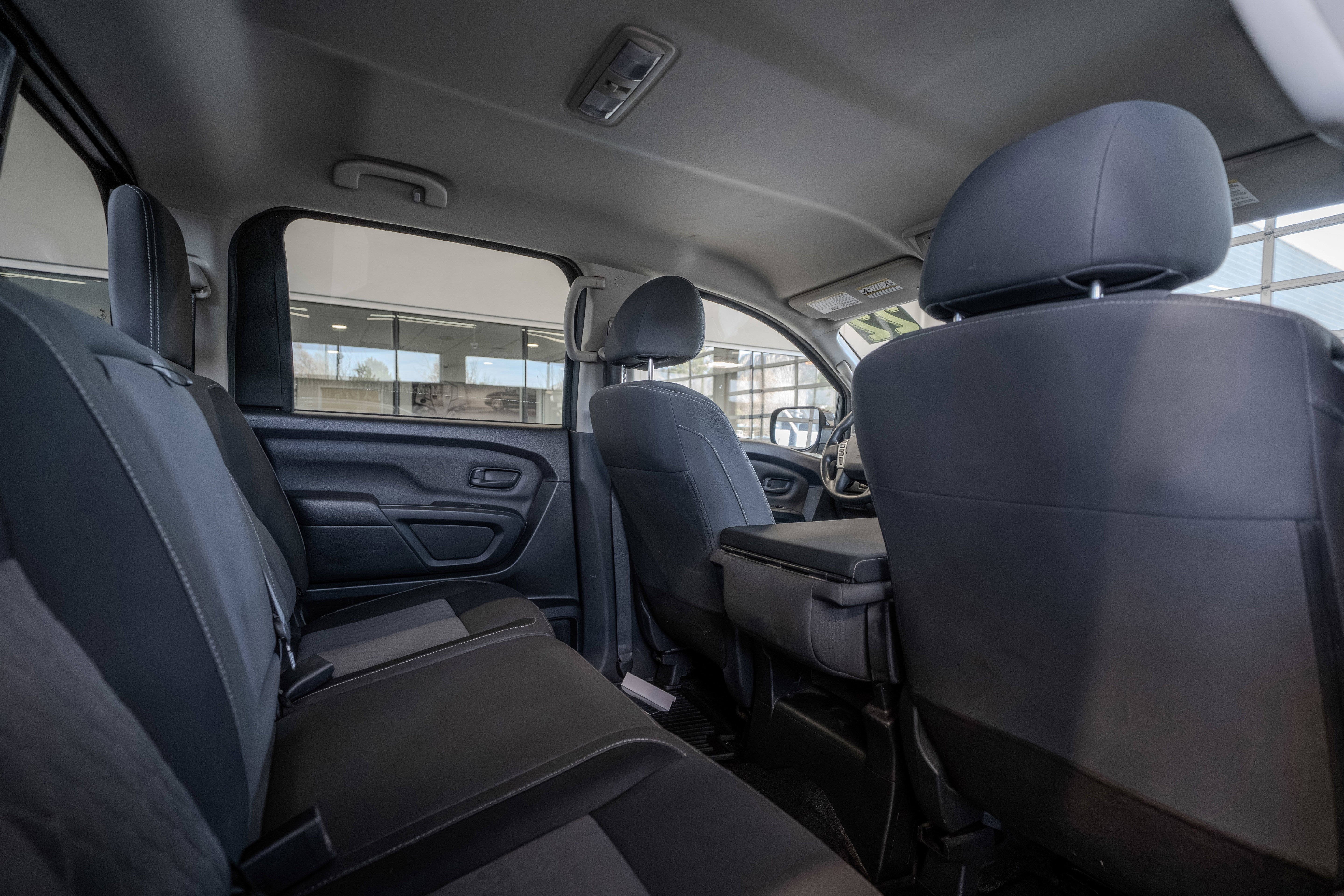 Used 2022 Nissan Titan S w/ S Utility Package image 27