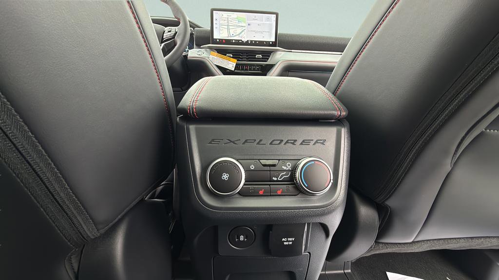 New 2026 Ford Explorer ST-Line w/ ST-Line Street Pack image 40