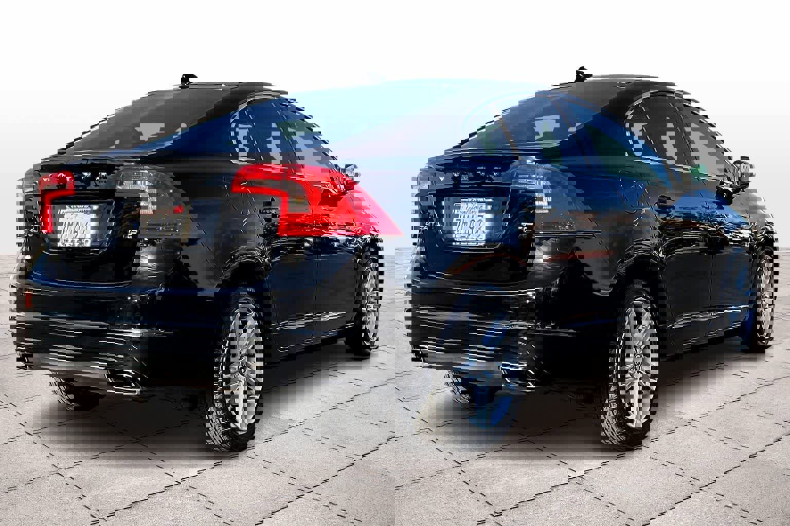 Used 2015 Volvo S60 T5 Premier image 16