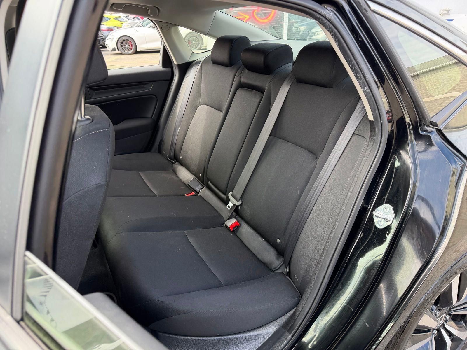 Used 2022 Honda Civic EX image 18