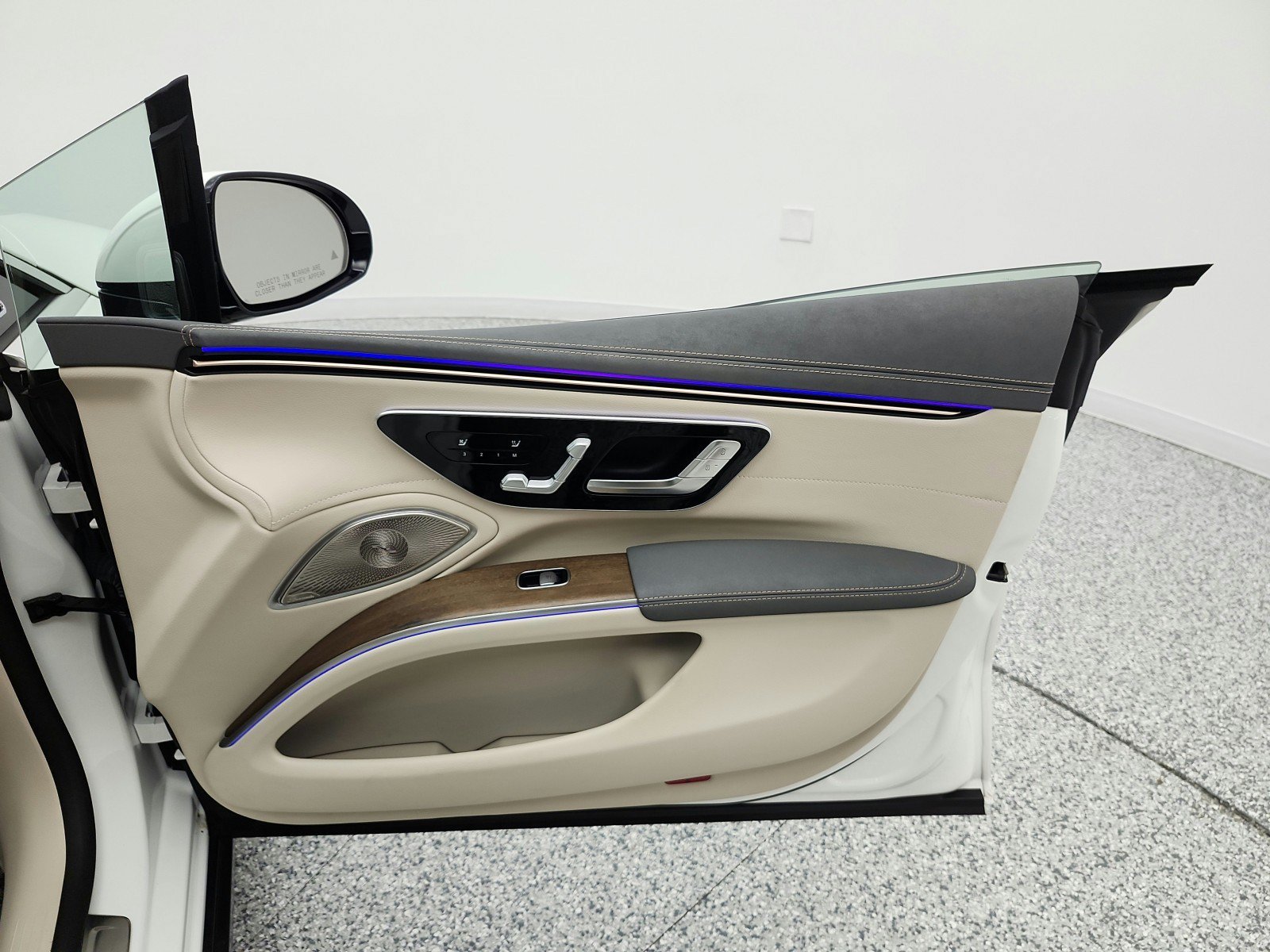 Used 2023 Mercedes-Benz EQS 450+ Sedan image 20