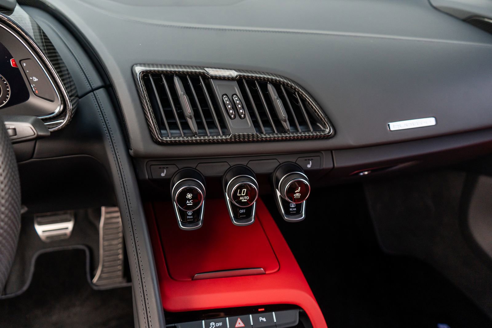 Used 2022 Audi R8 V10 performance image 33