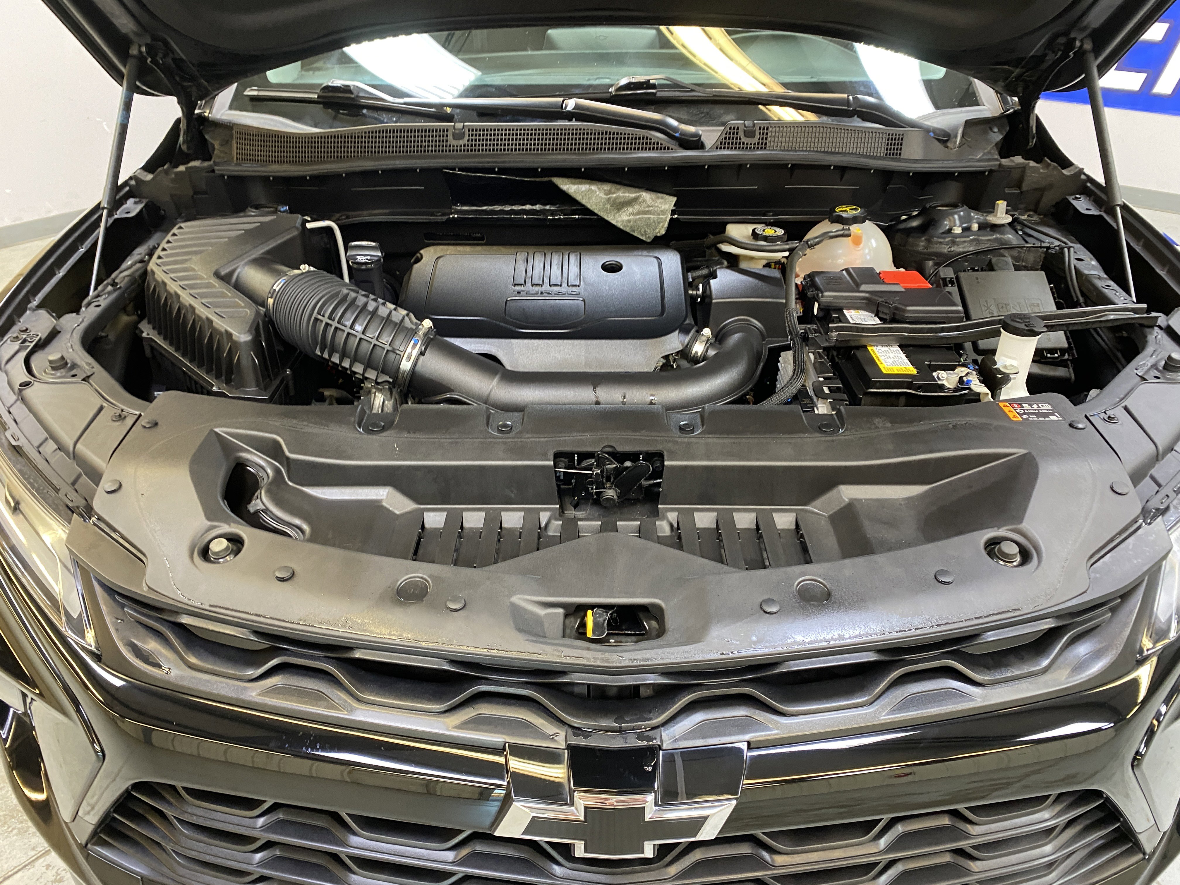 Used 2024 Chevrolet Blazer LT w/ Convenience Package image 9