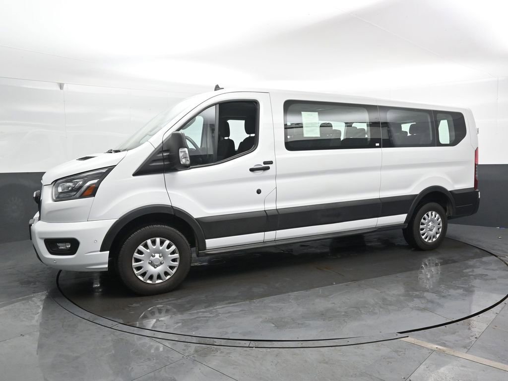 Used 2023 Ford Transit 350 XLT image 9