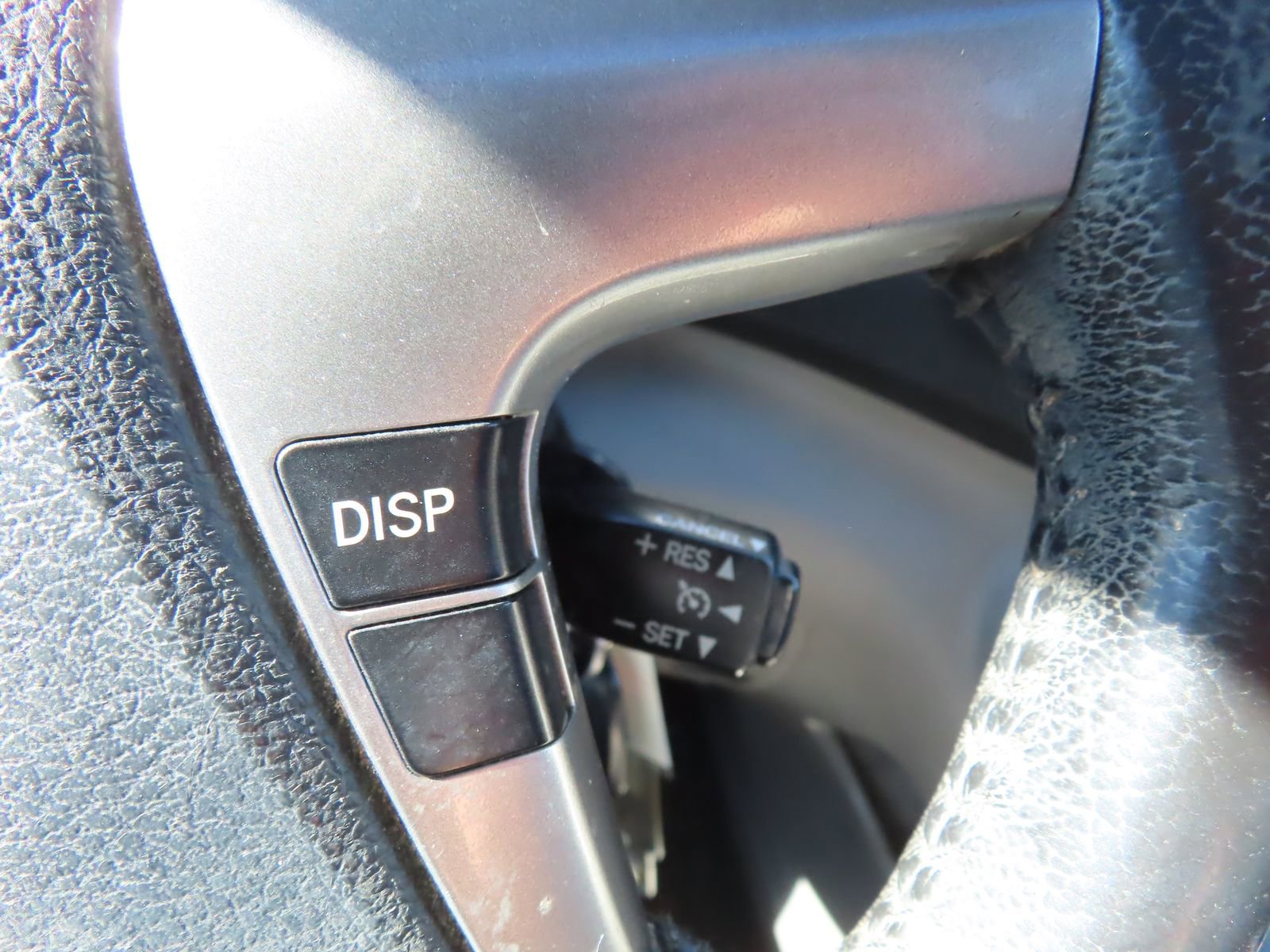 Used 2013 Toyota Highlander SE image 17