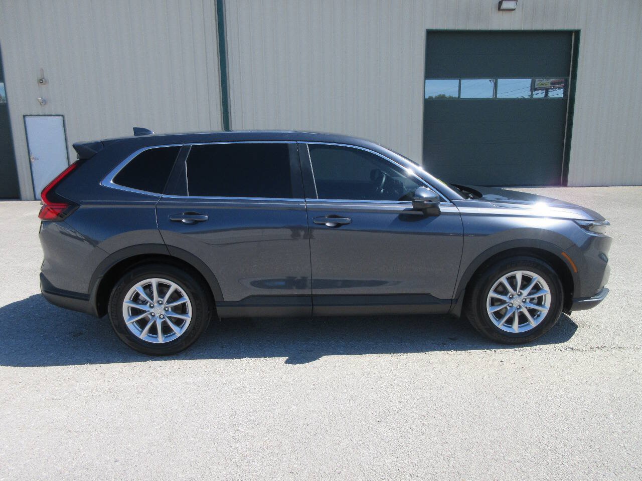 Used 2026 Honda CR-V EX image 7