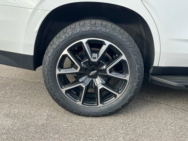 Used 2021 Chevrolet Tahoe RST w/ Luxury Package image 15