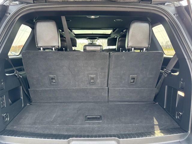 Used 2020 Ford Expedition XLT w/ Black Accent Package image 12