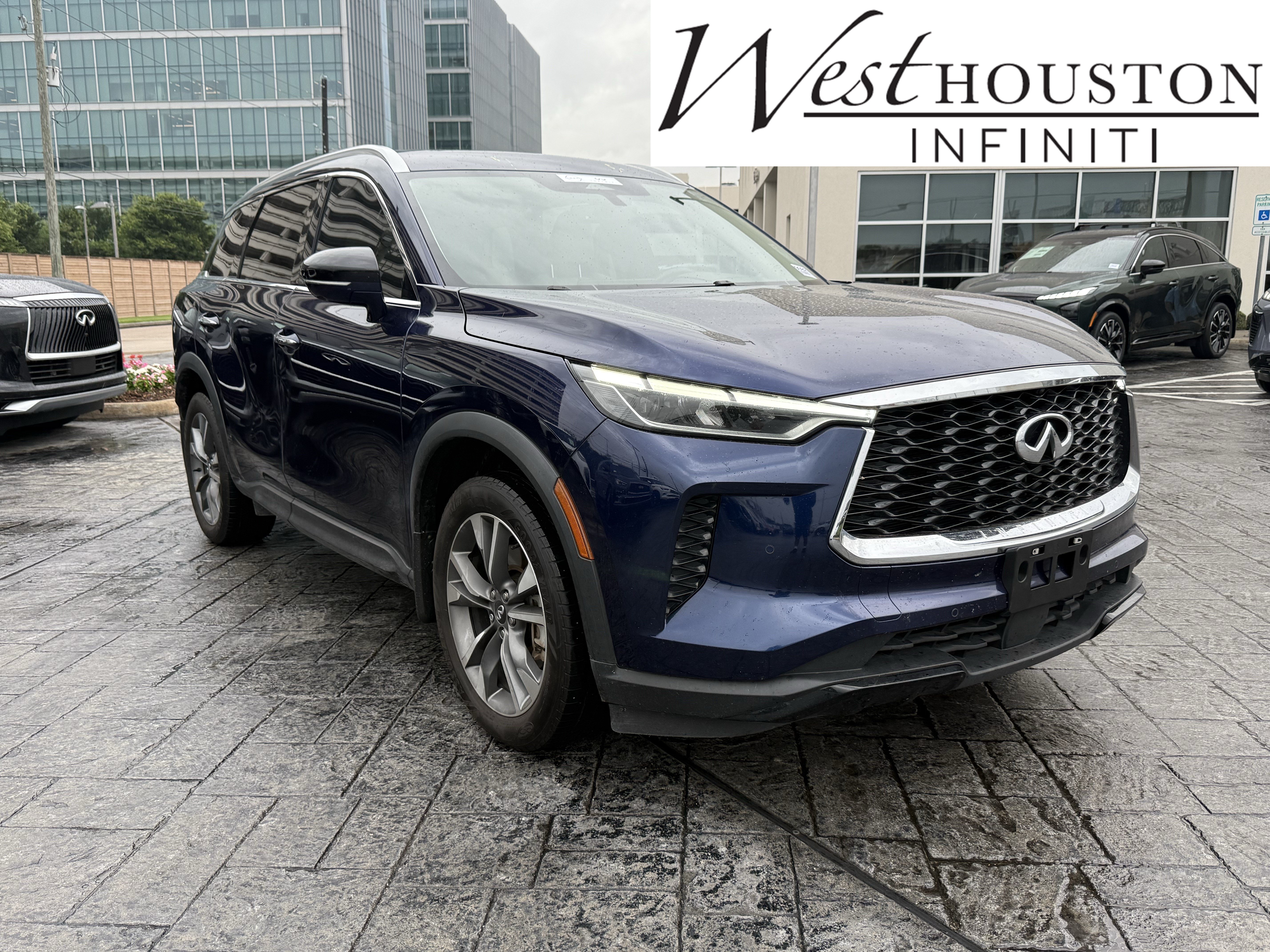 Used 2023 INFINITI QX60 Luxe w/ Cargo Package