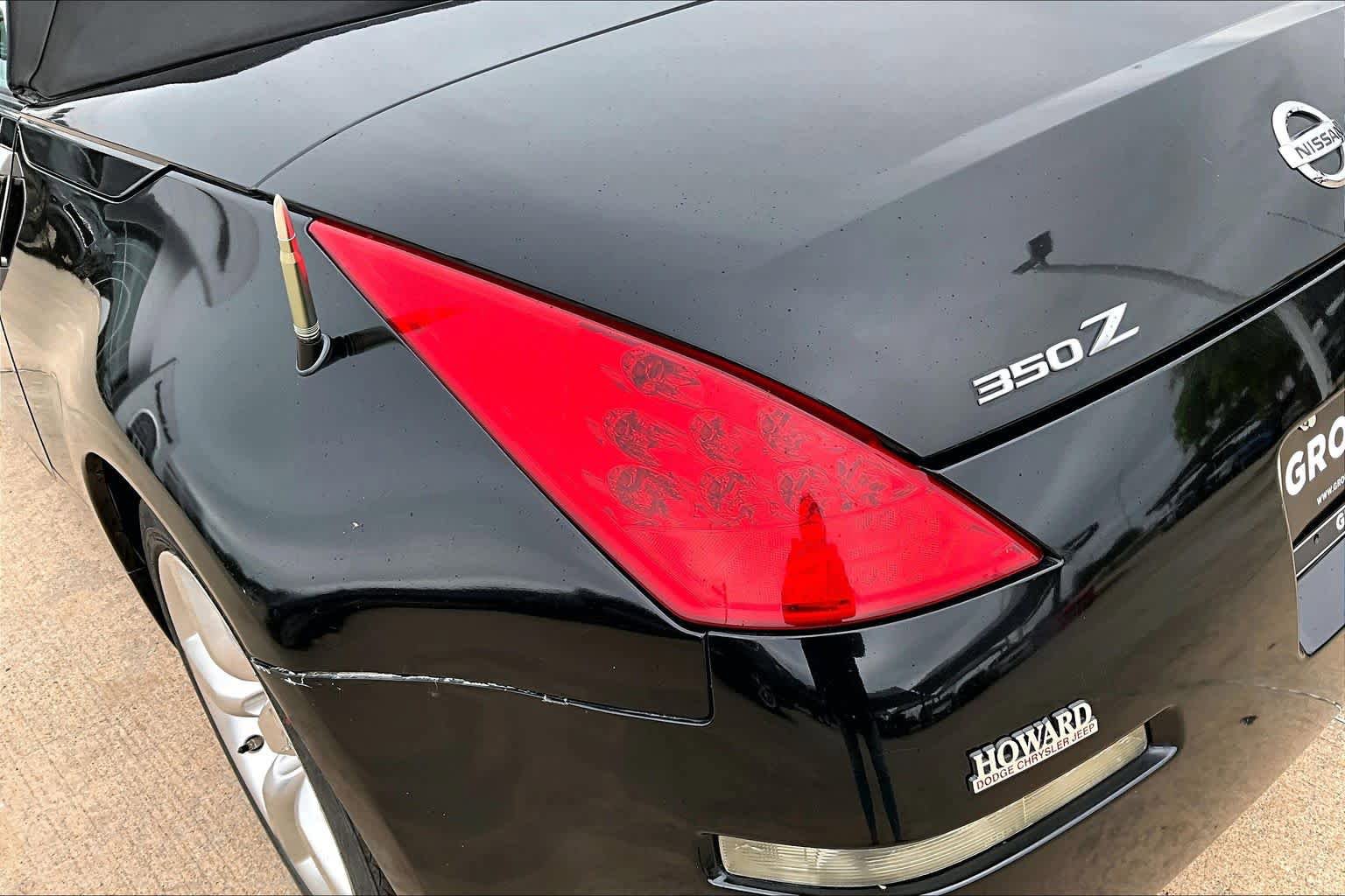 Used 2008 Nissan 350Z Touring RWD image 25