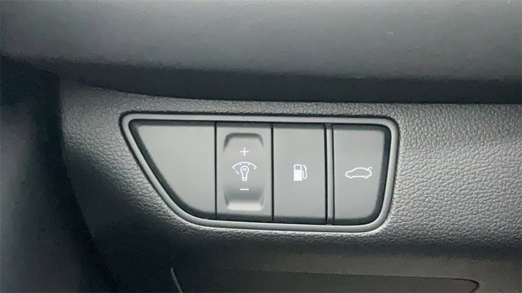 New 2026 Genesis G70 2.5T image 18