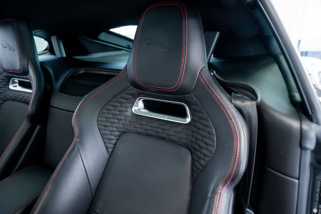 Used 2021 Jaguar F-TYPE Coupe RWD image 30