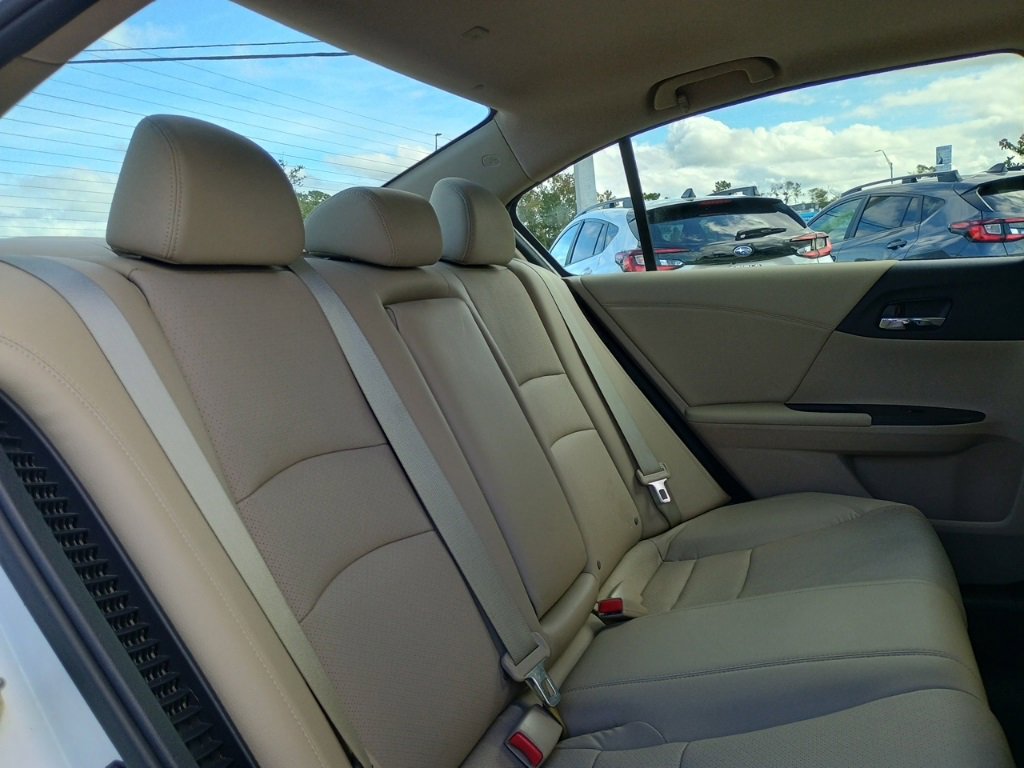 Used 2015 Honda Accord EX-L image 21