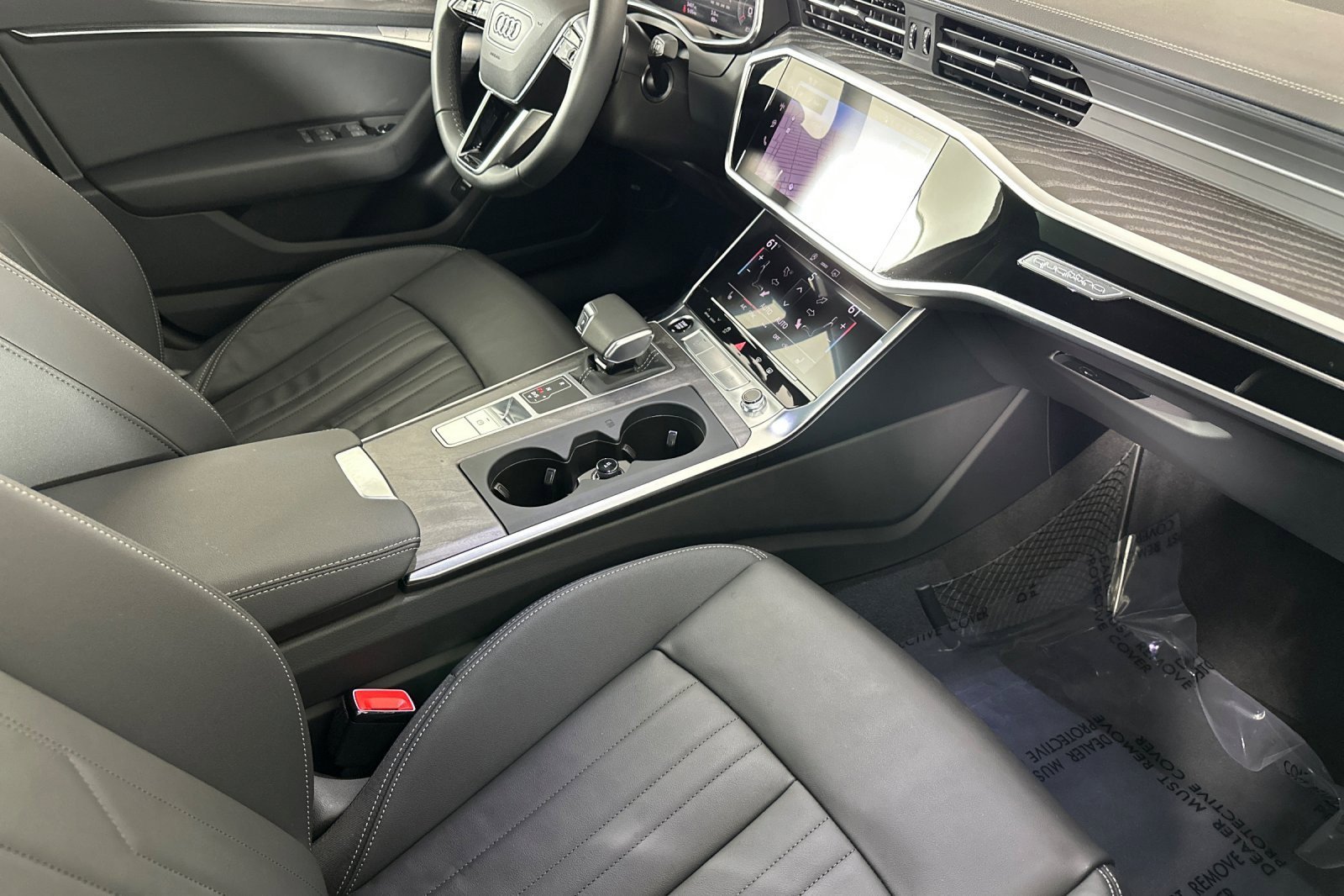 Used 2025 Audi A6 3.0T Premium image 14