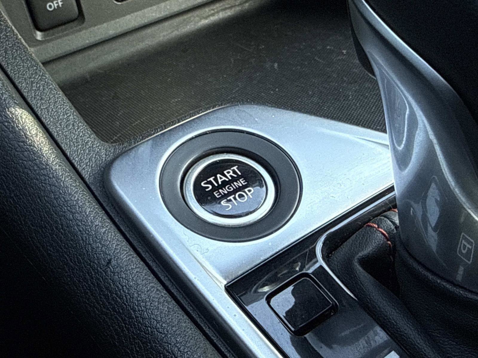 Used 2025 Nissan Sentra SR image 13