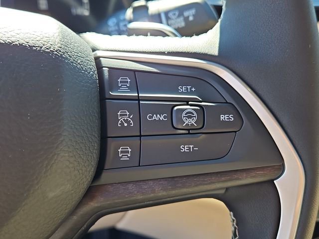 New 2026 Jeep Grand Cherokee Limited RWD image 21