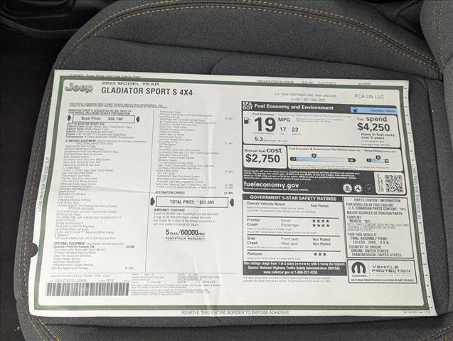 New 2025 Jeep Gladiator Sport image 17