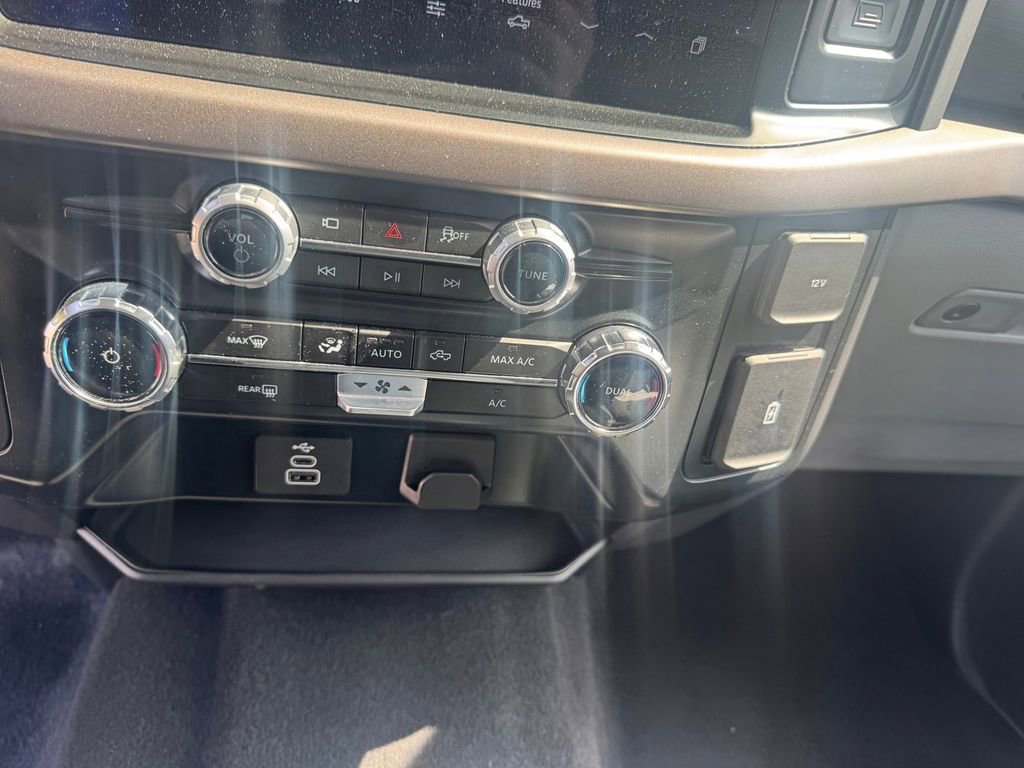 Used 2025 Ford F150 XLT w/ Equipment Group 301A Standard image 20