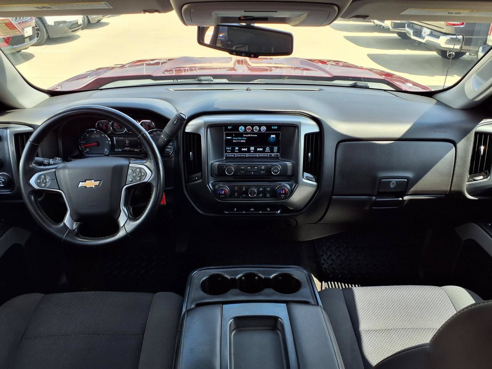 Used 2018 Chevrolet Silverado 1500 LT w/ All Star Edition AWD/4WD image 10