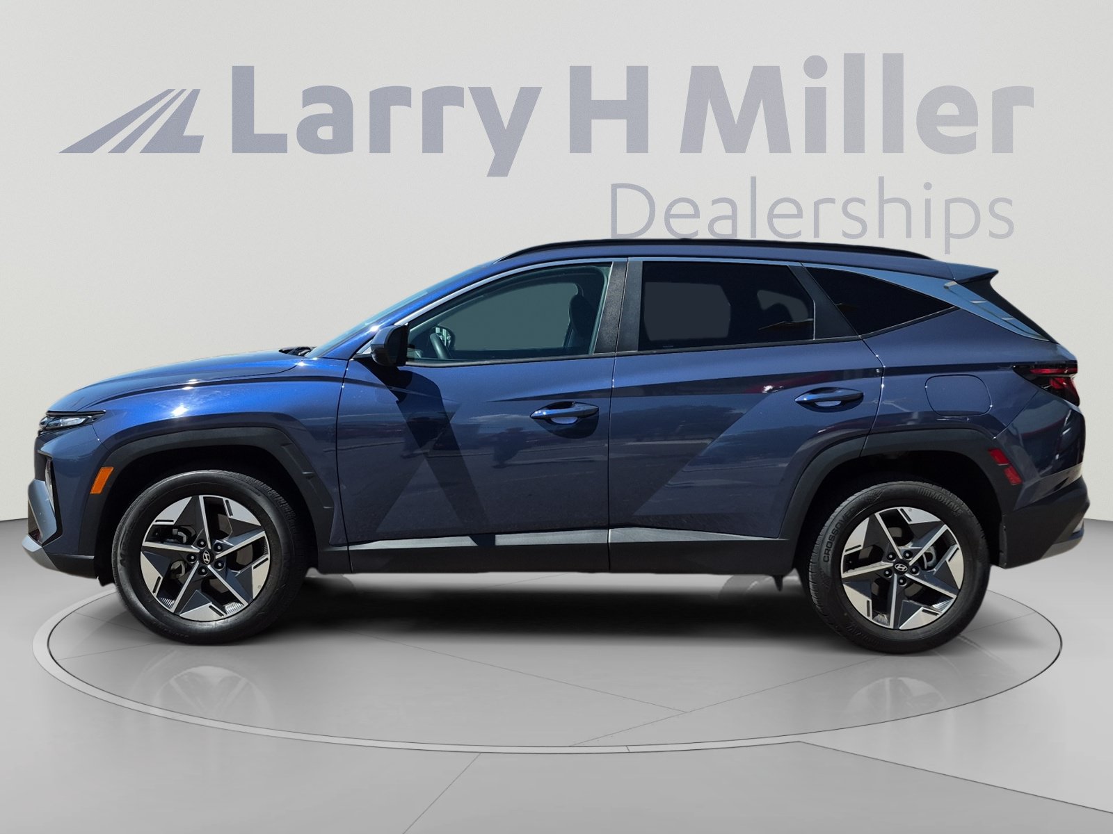 Used 2025 Hyundai Tucson SEL AWD/4WD image 2