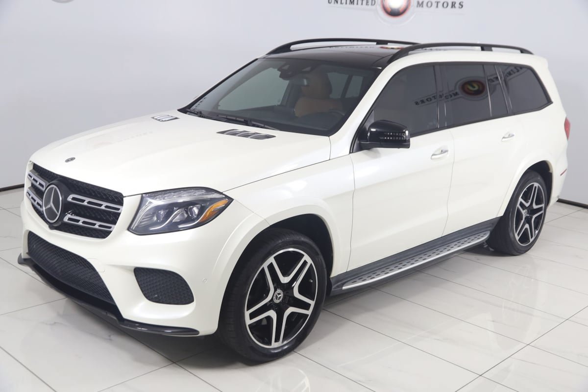 Used 2019 Mercedes-Benz GLS 550 4MATIC w/ Driver Assistance Package image 25