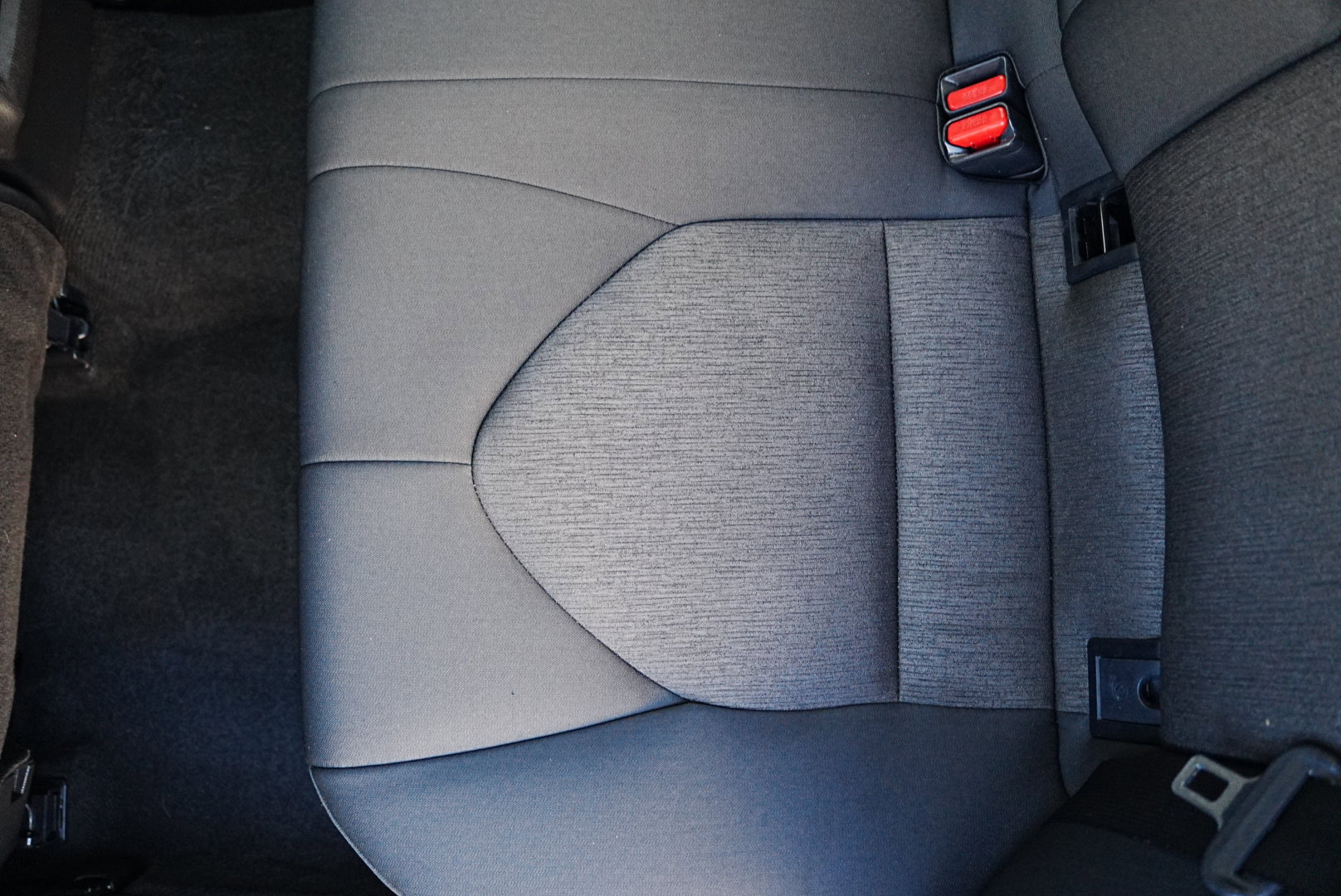 Used 2024 Toyota Camry LE image 13