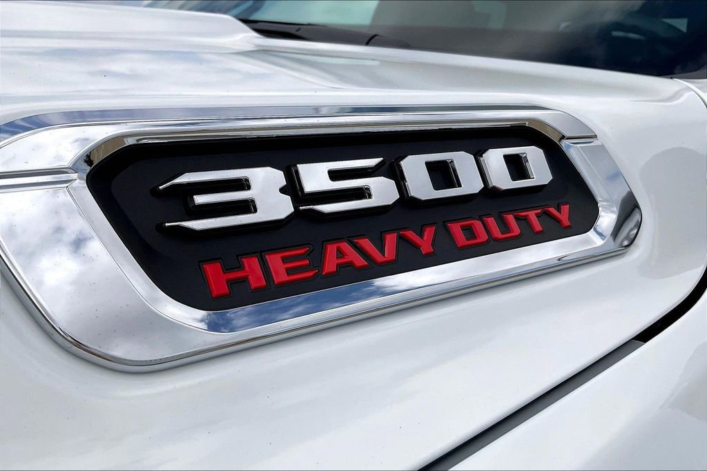 New 2026 RAM 3500 Tradesman AWD/4WD image 16