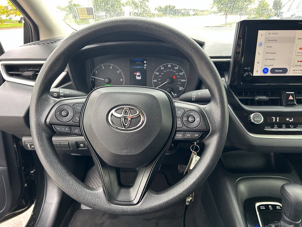 Used 2025 Toyota Corolla LE w/ Carpet Mat Package (TMS) FWD image 22