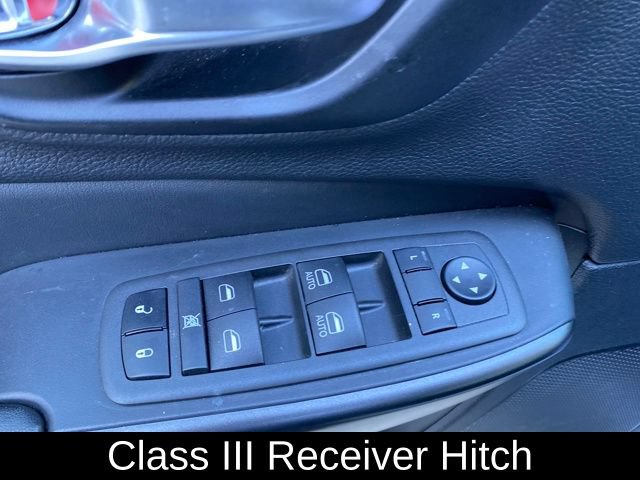 Used 2022 Jeep Cherokee Trailhawk w/ Technology Group B AWD/4WD image 20