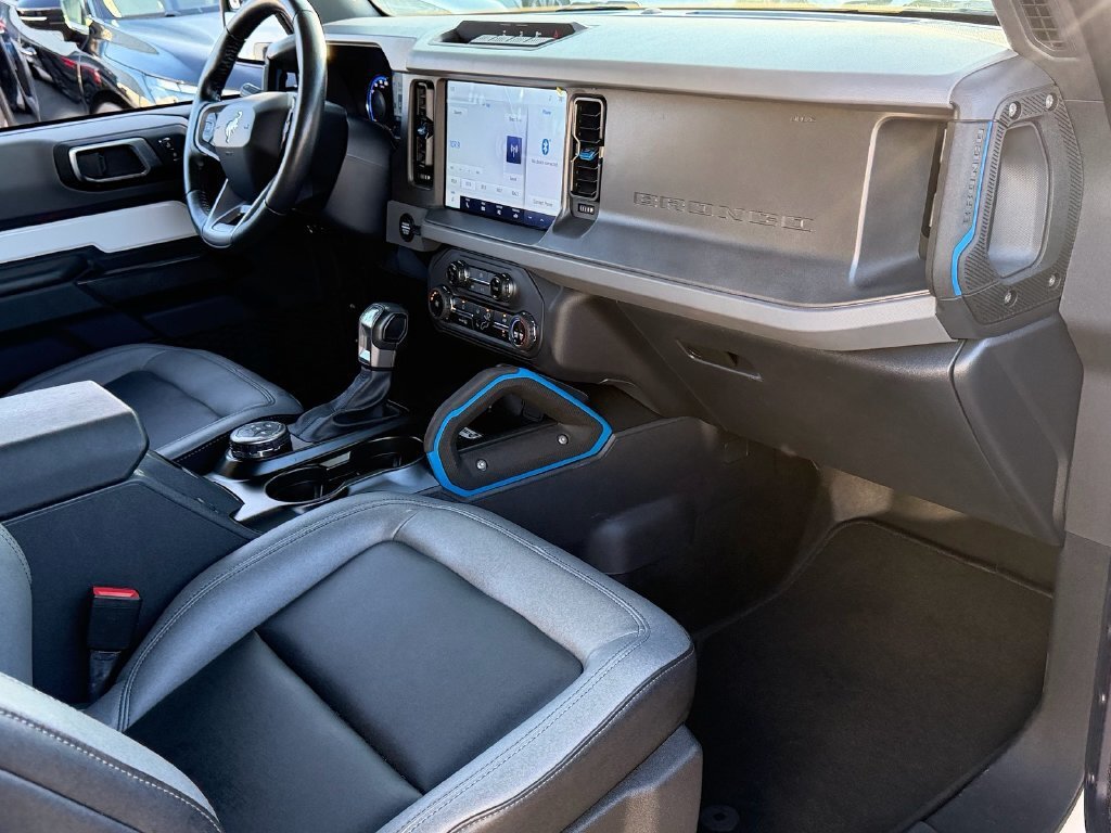 Used 2024 Ford Bronco Black Diamond AWD/4WD image 13