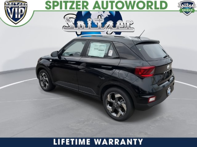 New 2026 Hyundai Venue SEL FWD image 10