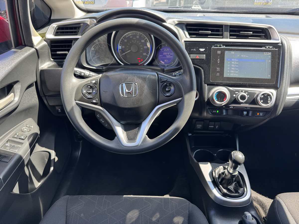 Used 2015 Honda Fit EX image 16