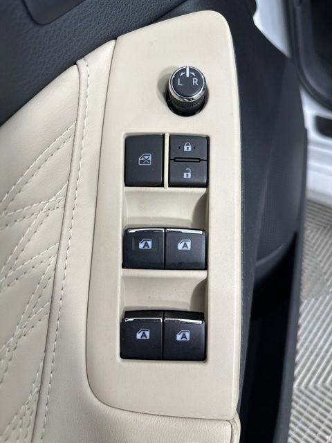 Used 2019 Toyota Avalon Limited w/ Advanced Safety Package FWD image 24