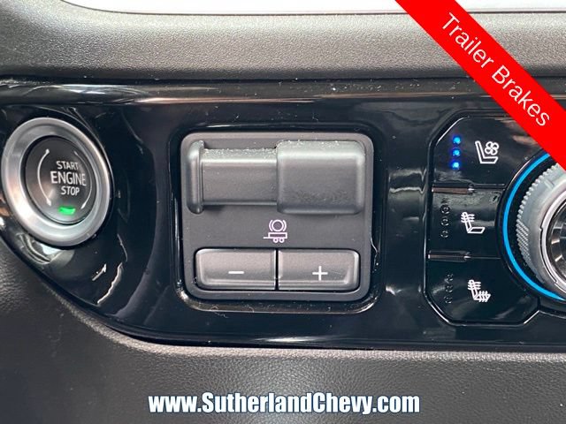 Used 2022 Chevrolet Silverado 1500 LTZ w/ LTZ Premium Package AWD/4WD image 41