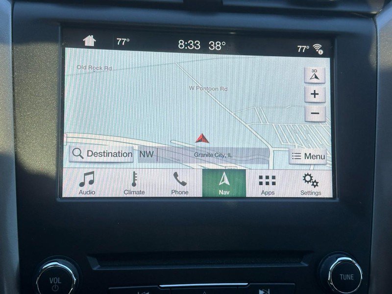 Used 2018 Ford Fusion SE w/ Fusion SE Technology Package image 23