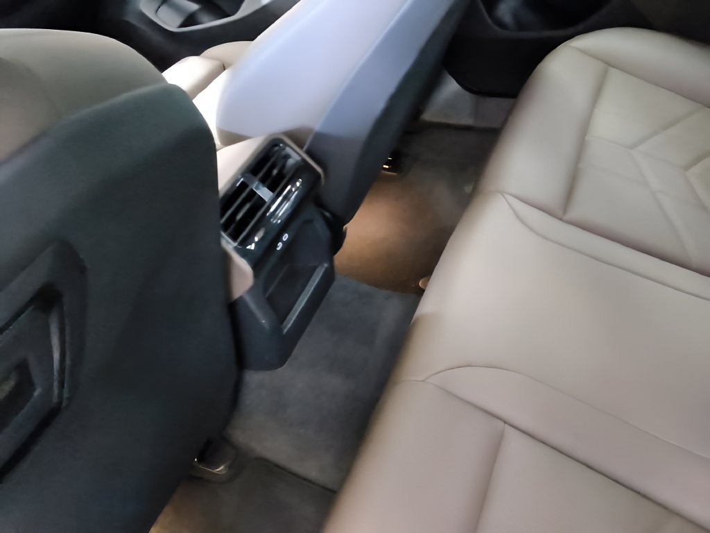 Used 2026 BMW 530i xDrive AWD/4WD image 30