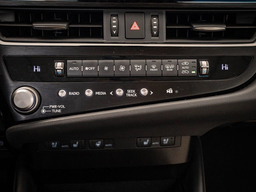 Certified 2023 Lexus ES 250 w/ Premium Package image 37