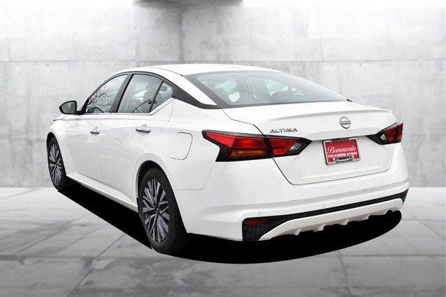 Certified 2025 Nissan Altima 2.5 SV FWD image 7
