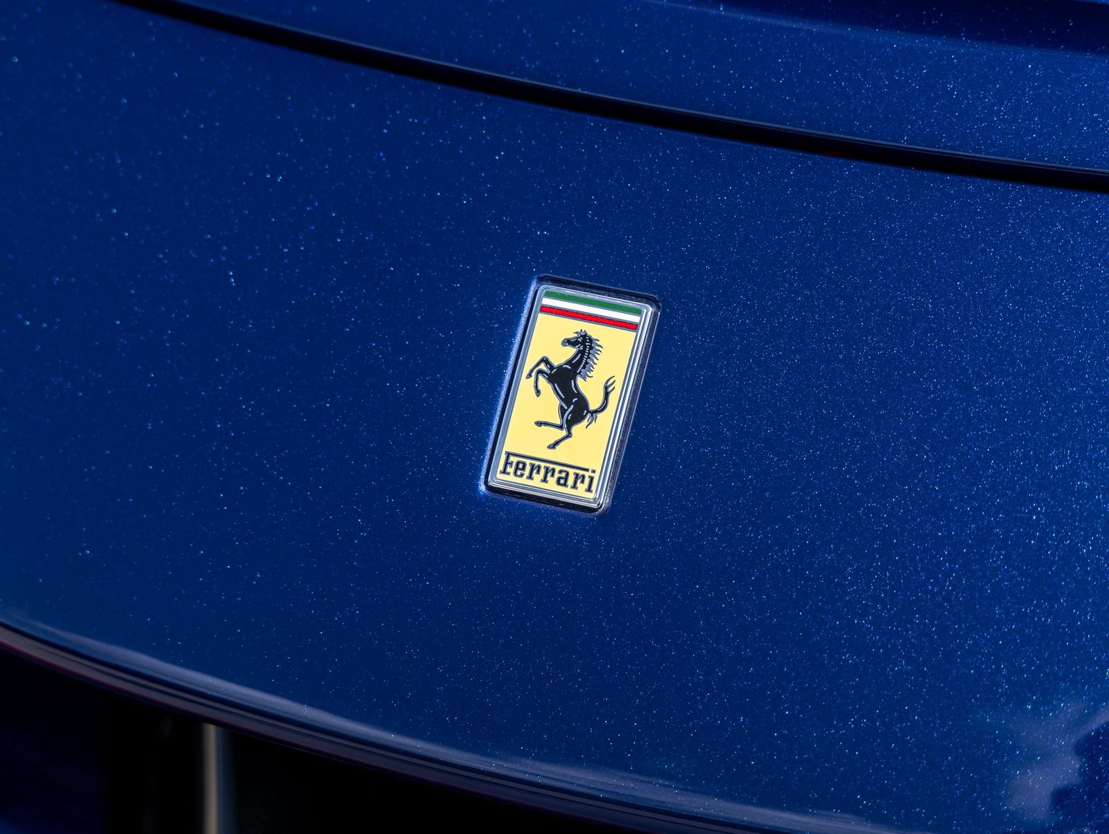 Used 2022 Ferrari SF90 Spider AWD/4WD image 23