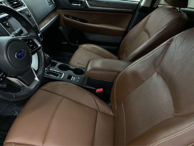 Used 2018 Subaru Outback 3.6R Touring w/ Protection Package #1 AWD/4WD image 10
