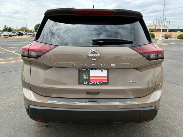 Certified 2024 Nissan Rogue SV FWD image 5