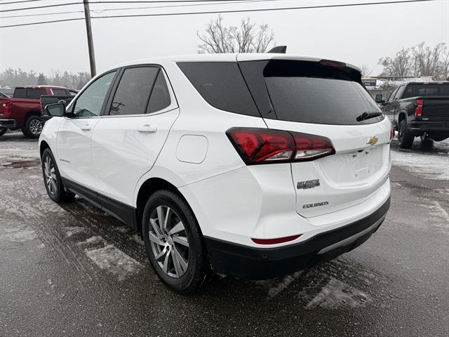 Used 2023 Chevrolet Equinox LT image 4