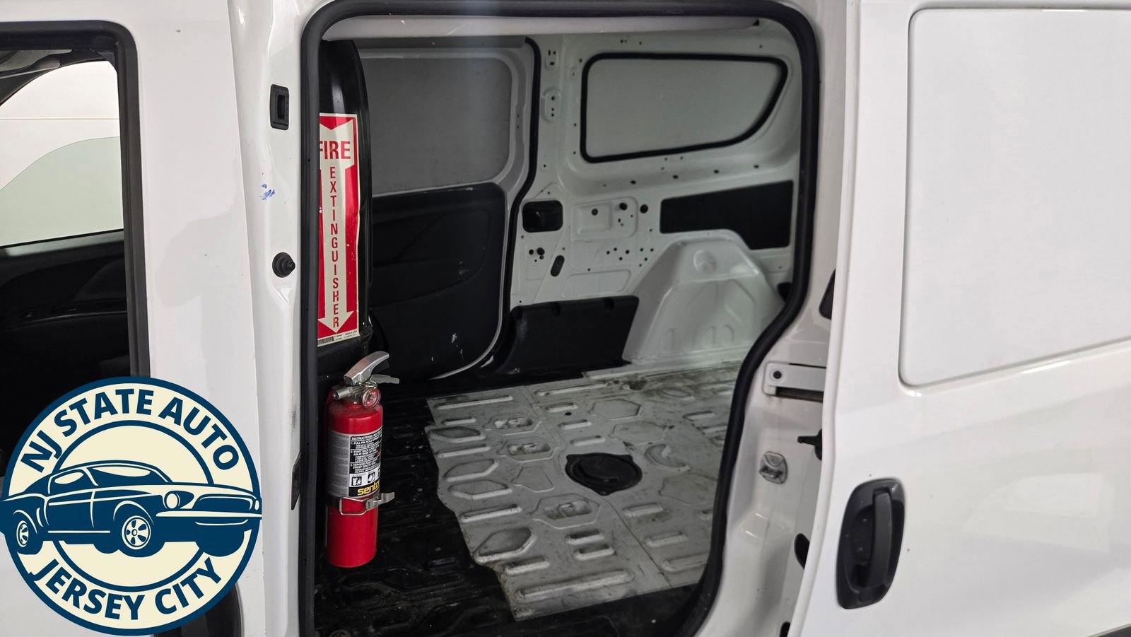 Used 2020 RAM ProMaster City Tradesman FWD image 23