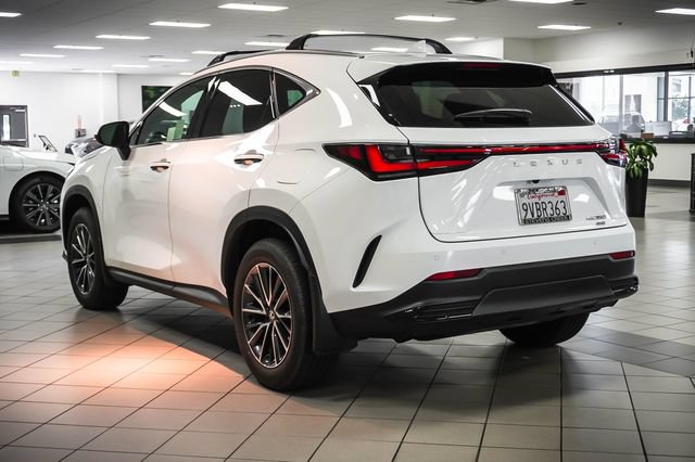 Certified 2026 Lexus NX 350 AWD w/ Accessory Package (2T) image 8