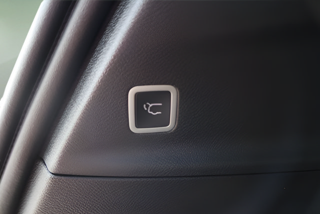 New 2027 Chrysler Pacifica Select FWD image 11