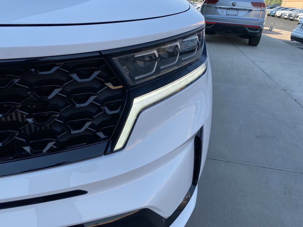 Used 2022 Kia Sorento SX image 8