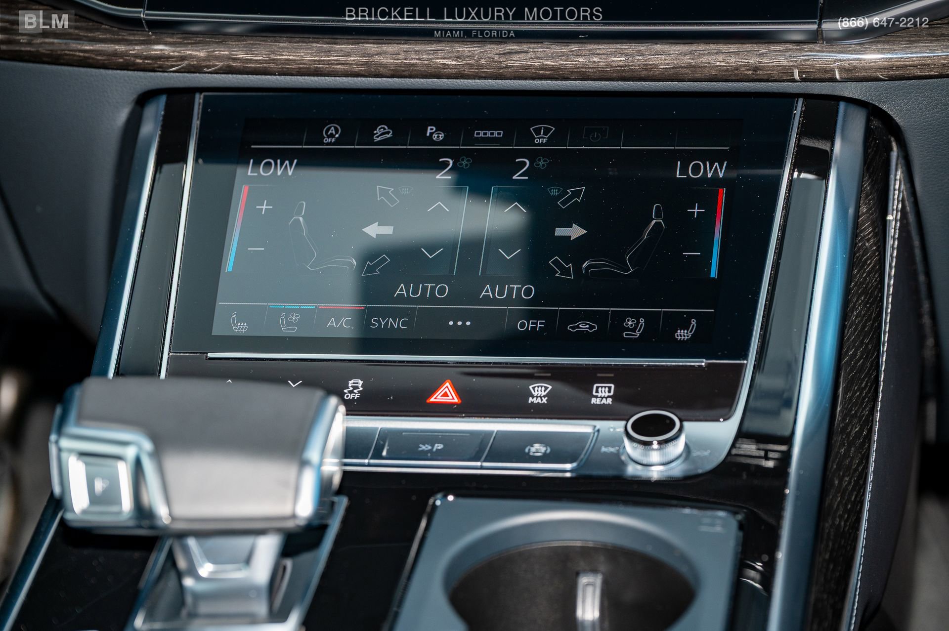 Used 2025 Audi Q8 Prestige image 26