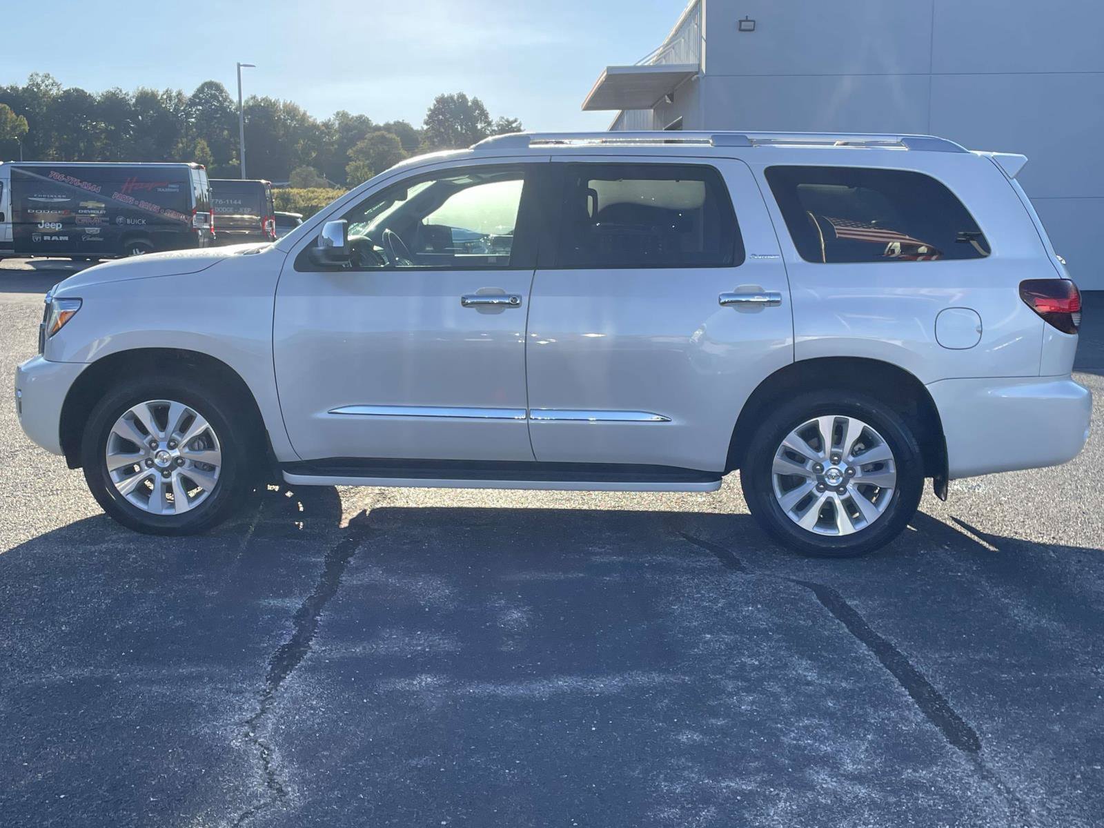 Used 2018 Toyota Sequoia Platinum RWD image 11