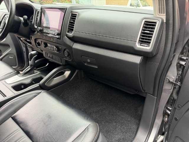 Used 2024 Nissan Frontier SL w/ Technology Package AWD/4WD image 29