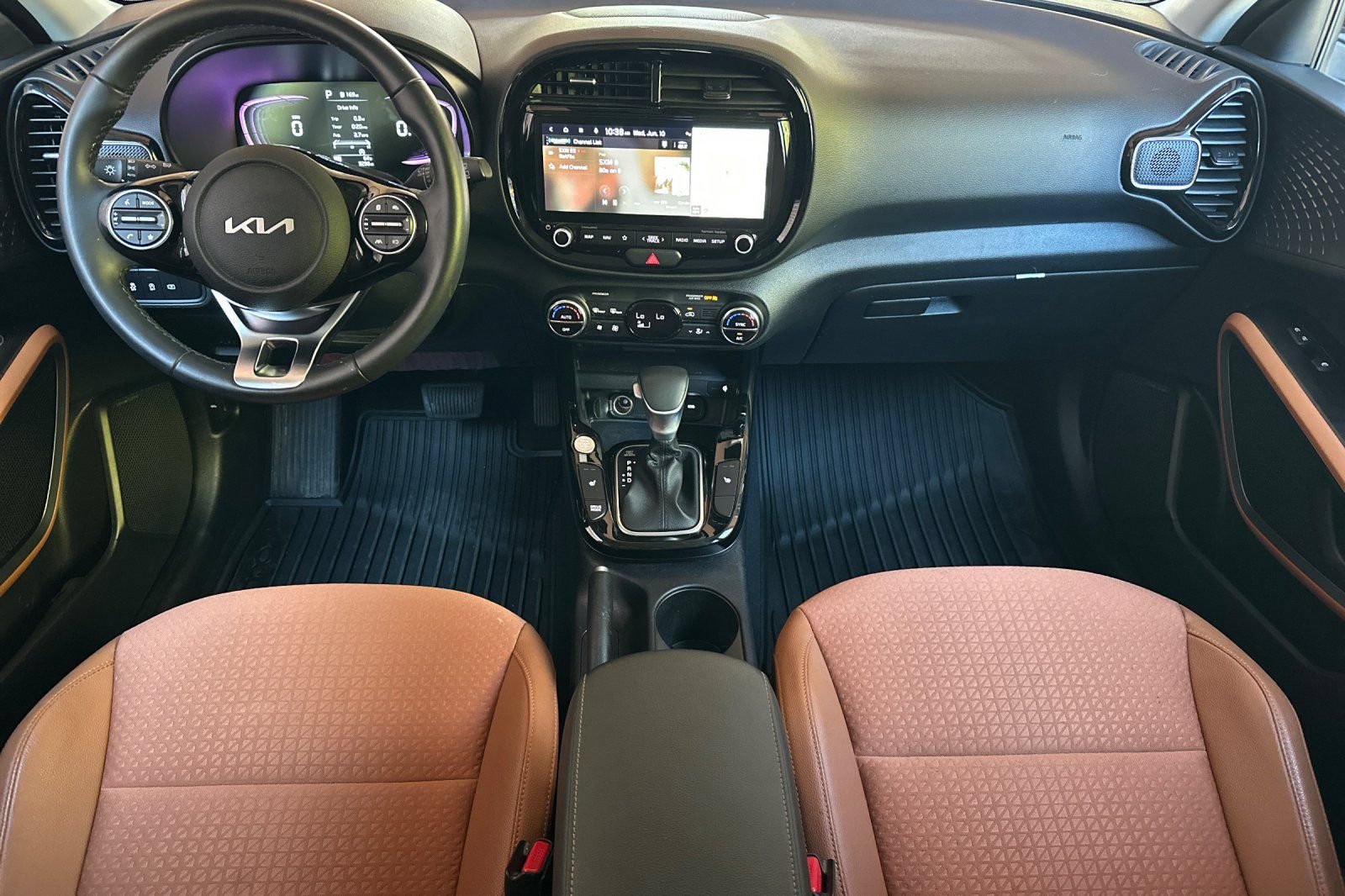 Certified 2025 Kia Soul EX FWD image 13